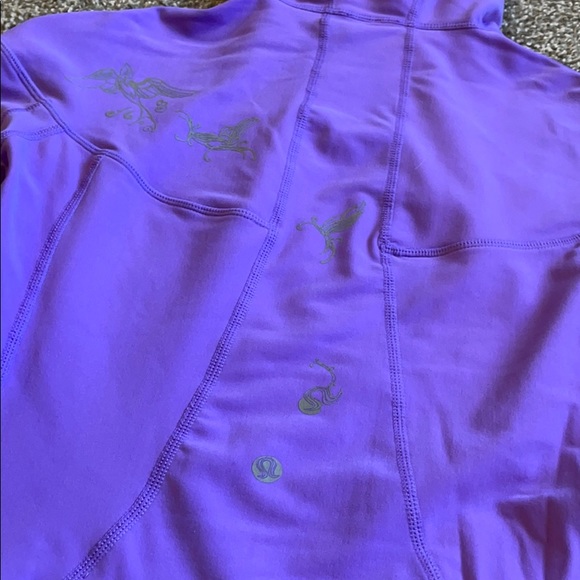 Special Edition Lululemon Scuba Hoodie 💟 - Picture 7 of 8